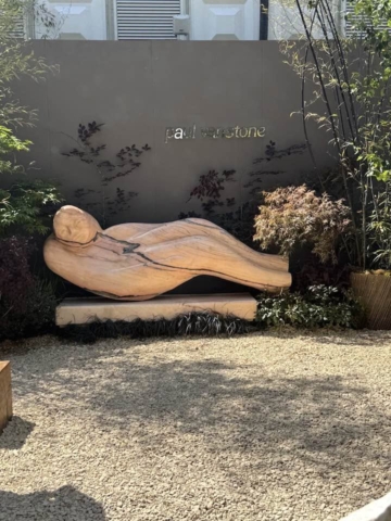 1_statue